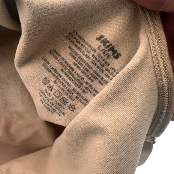 Skims Seamless Sculpting Mid Thigh Bodysuit NWOT Size Large - Picture 5 of 5